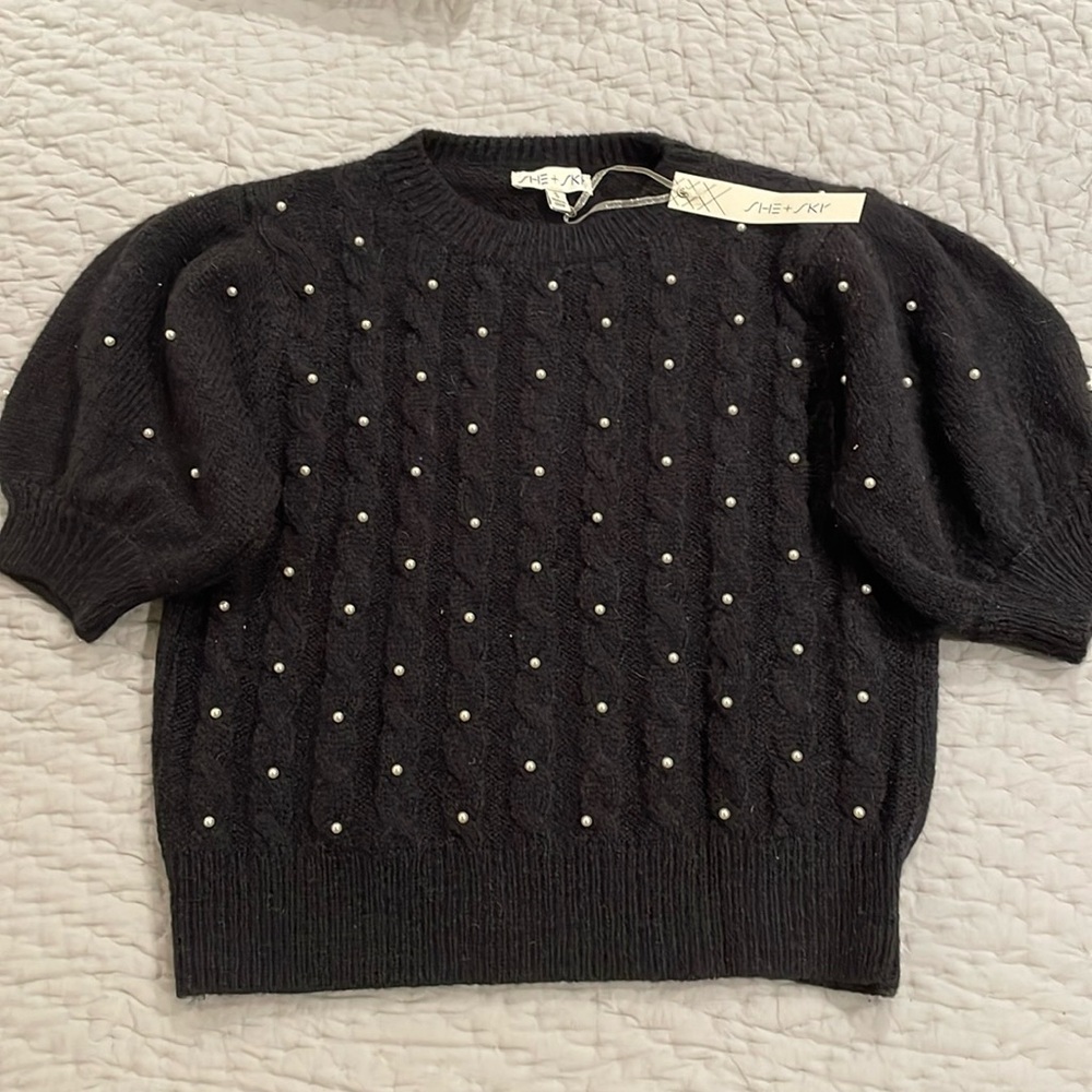 Vici Sally Pearl Puff Sleeve sweater - NWT